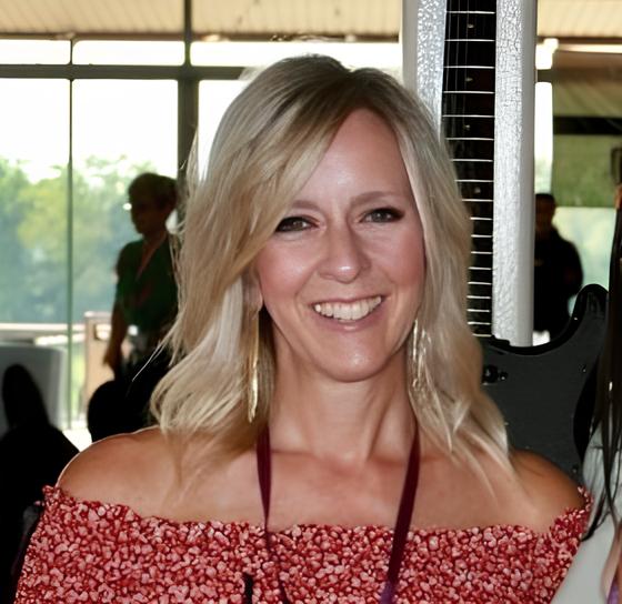 Lisa Marie Meszler — Founder
